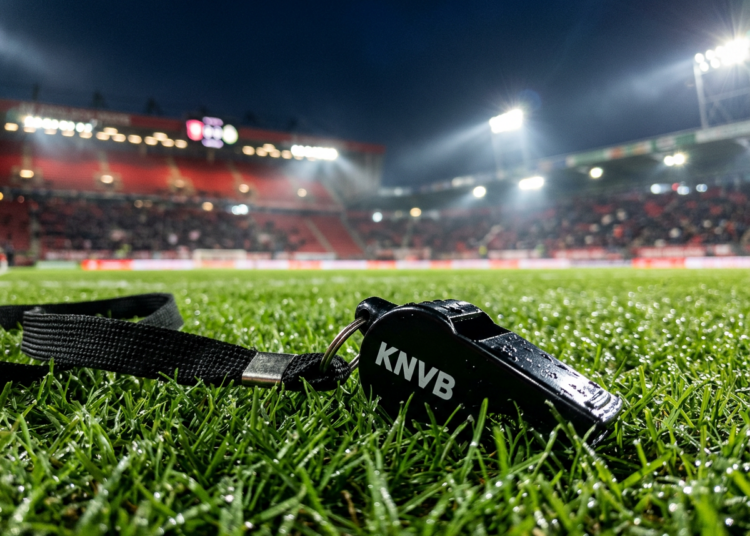 KNVB stelt Van der Laan en Higler aan voor Eredivisie-duel FC Twente en Sparta