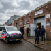 Politie valt bedrijfspand aan de Weidehek binnen na vermoedens van drugspraktijken